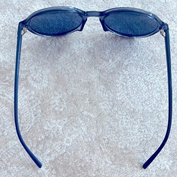NWOT Ray-Ban Retro 60s Round Frames Translucent Blue Sunglasses main image 13